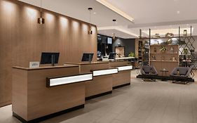 Courtyard By Marriott Paris Porte De Versailles